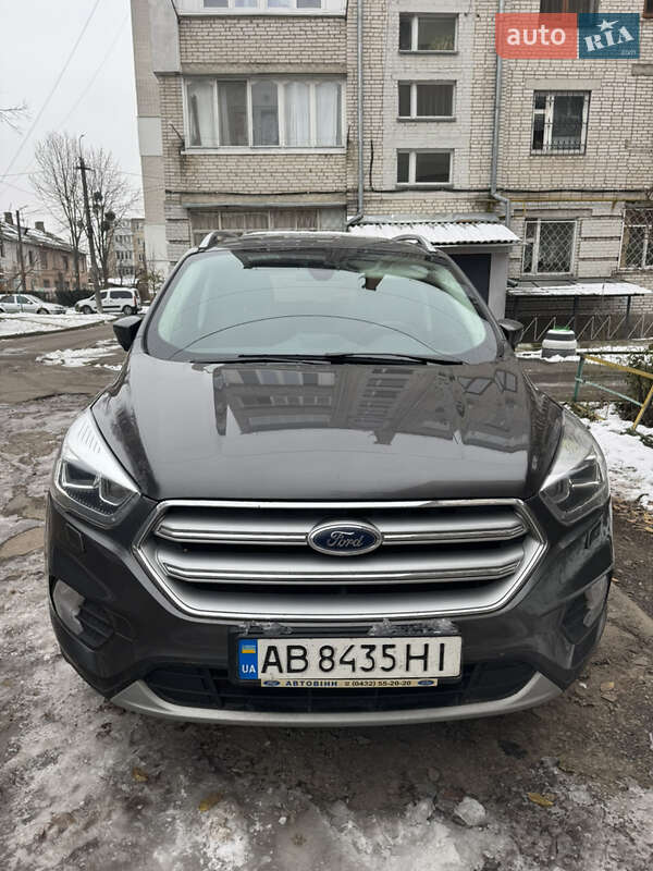 Внедорожник / Кроссовер Ford Kuga 2019 в Виннице