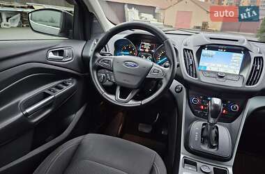 Внедорожник / Кроссовер Ford Kuga 2018 в Днепре