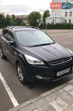 Позашляховик / Кросовер Ford Kuga 2013 в Києві