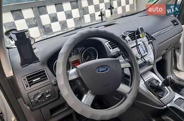 Позашляховик / Кросовер Ford Kuga 2008 в 