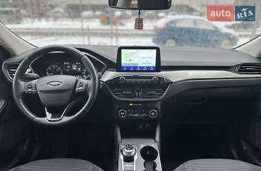 Позашляховик / Кросовер Ford Kuga 2020 в 