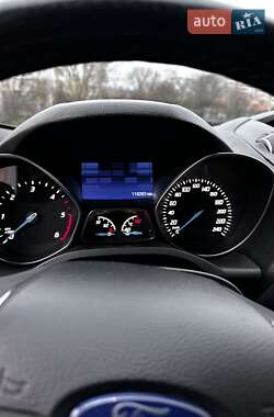 Внедорожник / Кроссовер Ford Kuga 2013 в Николаеве