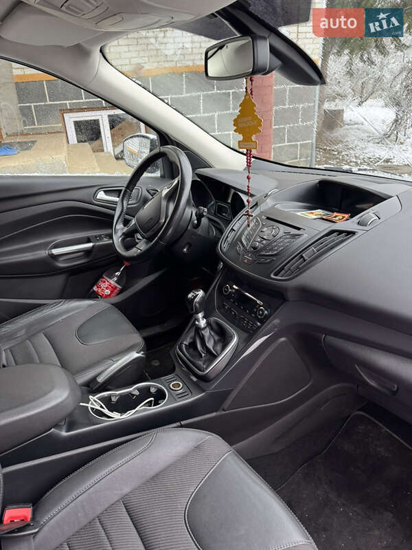 Внедорожник / Кроссовер Ford Kuga 2013 в Калуше