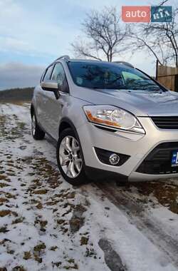 Позашляховик / Кросовер Ford Kuga 2011 в Івано-Франківську