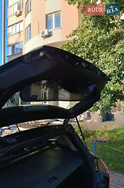 Внедорожник / Кроссовер Ford Kuga 2012 в 