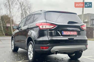 Позашляховик / Кросовер Ford Kuga 2015 в Рівному