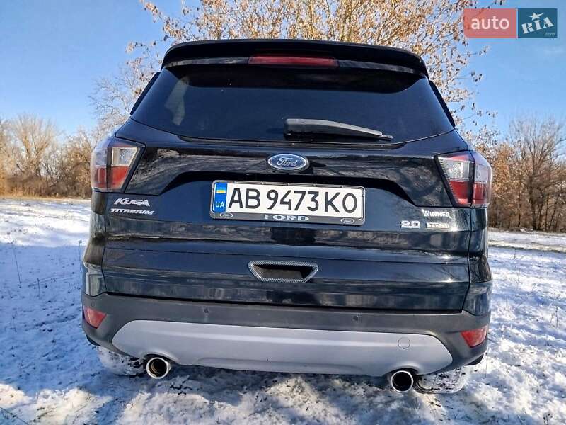 Внедорожник / Кроссовер Ford Kuga 2017 в Крыжополе