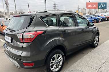 Внедорожник / Кроссовер Ford Kuga 2019 в Киеве