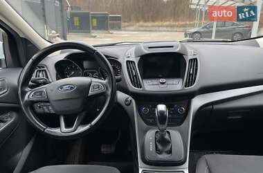 Позашляховик / Кросовер Ford Kuga 2017 в Львові