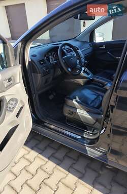 Внедорожник / Кроссовер Ford Kuga 2010 в 