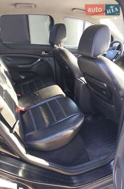 Внедорожник / Кроссовер Ford Kuga 2010 в 