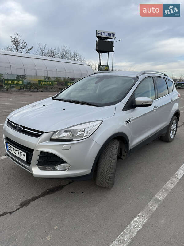 Ford Kuga 2015