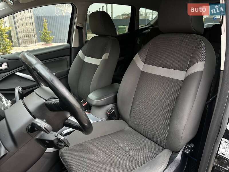 Позашляховик / Кросовер Ford Kuga 2012 в Одесі