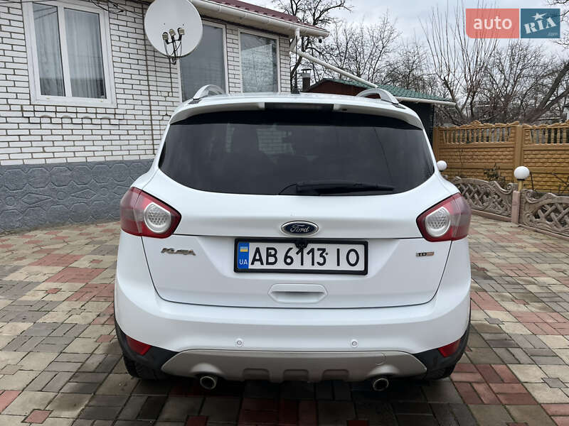 Позашляховик / Кросовер Ford Kuga 2011 в Томашполі