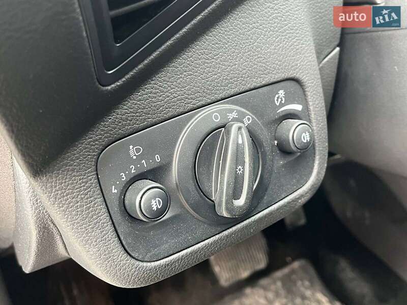 Позашляховик / Кросовер Ford Kuga 2017 в Львові