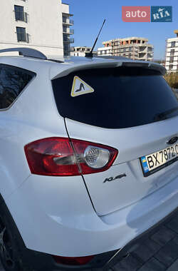 Внедорожник / Кроссовер Ford Kuga 2012 в 