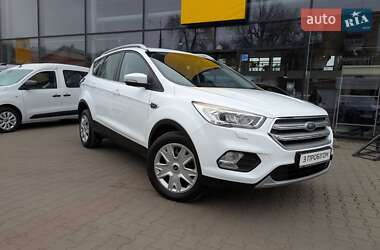 Внедорожник / Кроссовер Ford Kuga 2019 в Виннице