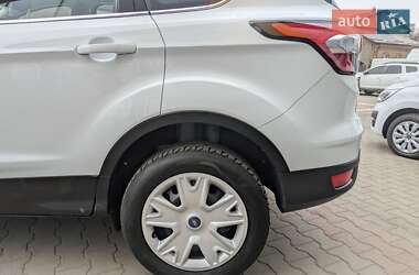 Внедорожник / Кроссовер Ford Kuga 2019 в Виннице