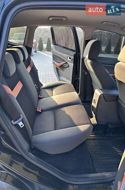 Внедорожник / Кроссовер Ford Kuga 2008 в 