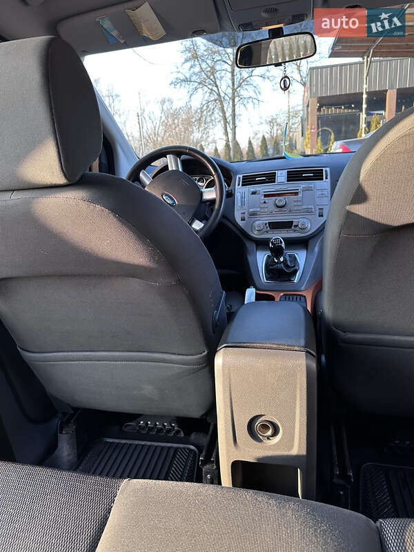 Внедорожник / Кроссовер Ford Kuga 2008 в Яворове