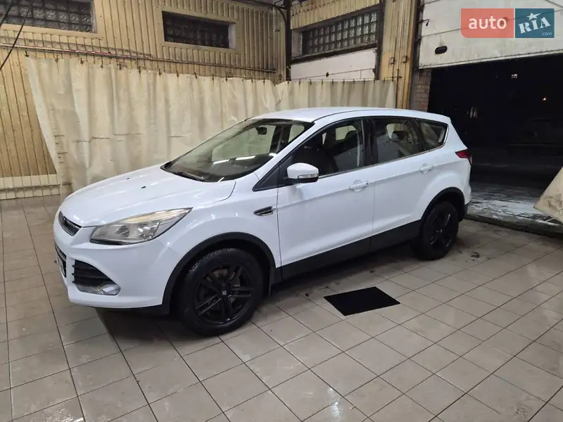 Ford Kuga 2014