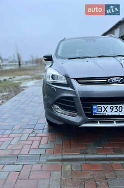 Внедорожник / Кроссовер Ford Kuga 2013 в 