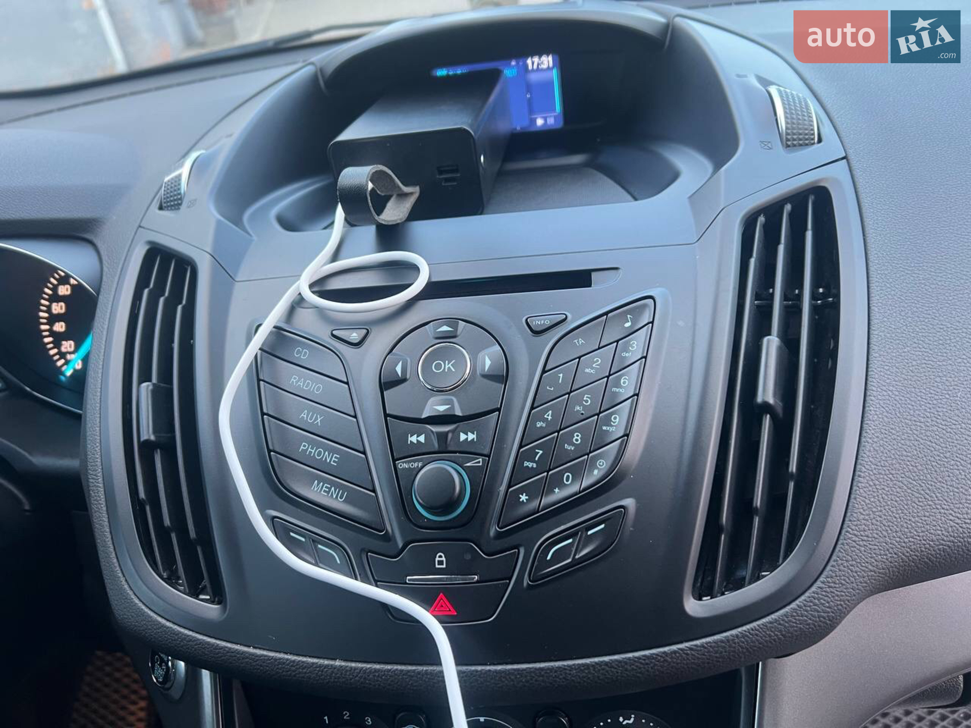 2016 Ford Kuga - мініатюра 32