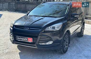 Внедорожник / Кроссовер Ford Kuga 2013 в 