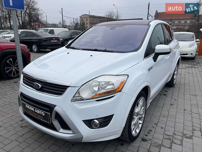 Внедорожник / Кроссовер Ford Kuga 2011 в 