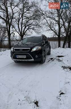 Позашляховик / Кросовер Ford Kuga 2011 в 