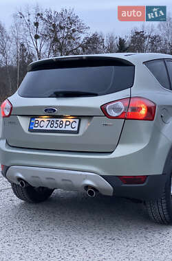 Позашляховик / Кросовер Ford Kuga 2010 в 
