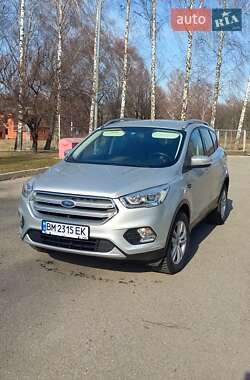 Внедорожник / Кроссовер Ford Kuga 2019 в 