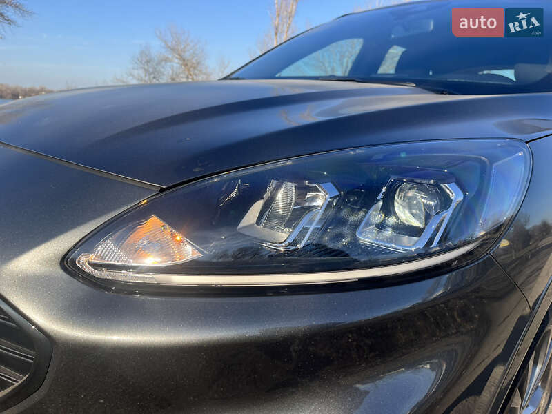 Внедорожник / Кроссовер Ford Kuga 2022 в Днепре