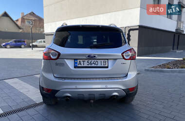 Позашляховик / Кросовер Ford Kuga 2009 в 
