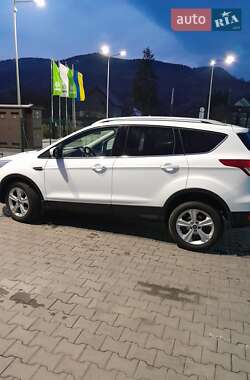 Позашляховик / Кросовер Ford Kuga 2013 в Надвірній