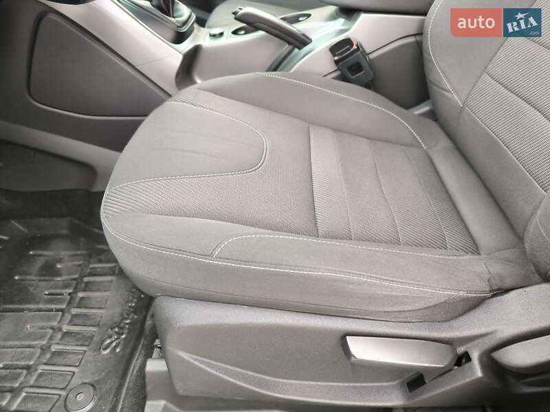 Позашляховик / Кросовер Ford Kuga 2016 в Вінниці фото 57 Позашляховик / Кросовер Ford Kuga 2016 в Вінниці