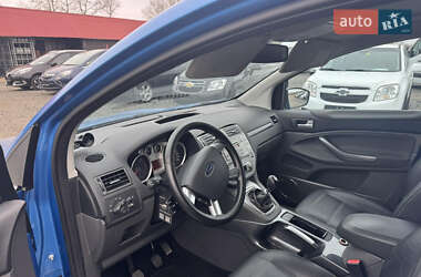 Внедорожник / Кроссовер Ford Kuga 2010 в 