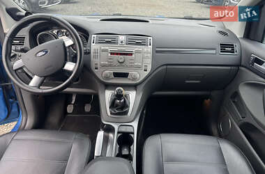 Внедорожник / Кроссовер Ford Kuga 2010 в 