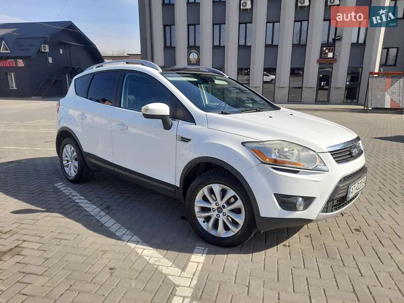Позашляховик / Кросовер Ford Kuga 2012 в Івано-Франківську