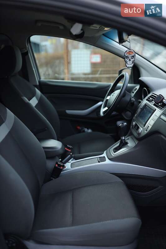 Внедорожник / Кроссовер Ford Kuga 2011 в Днепре