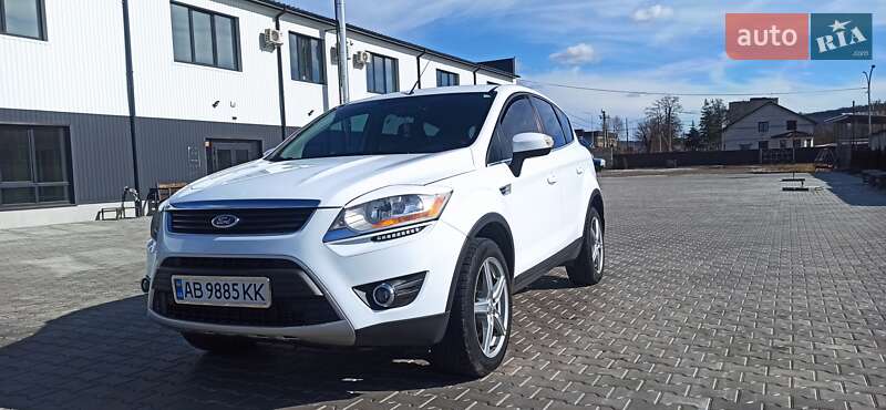 Внедорожник / Кроссовер Ford Kuga 2010 в Могилев-Подольске