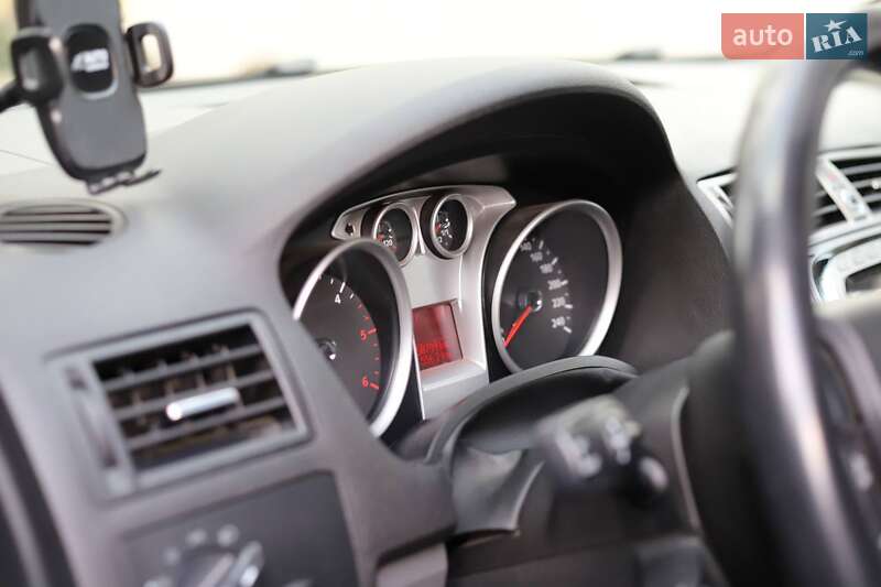 Внедорожник / Кроссовер Ford Kuga 2012 в Полтаве