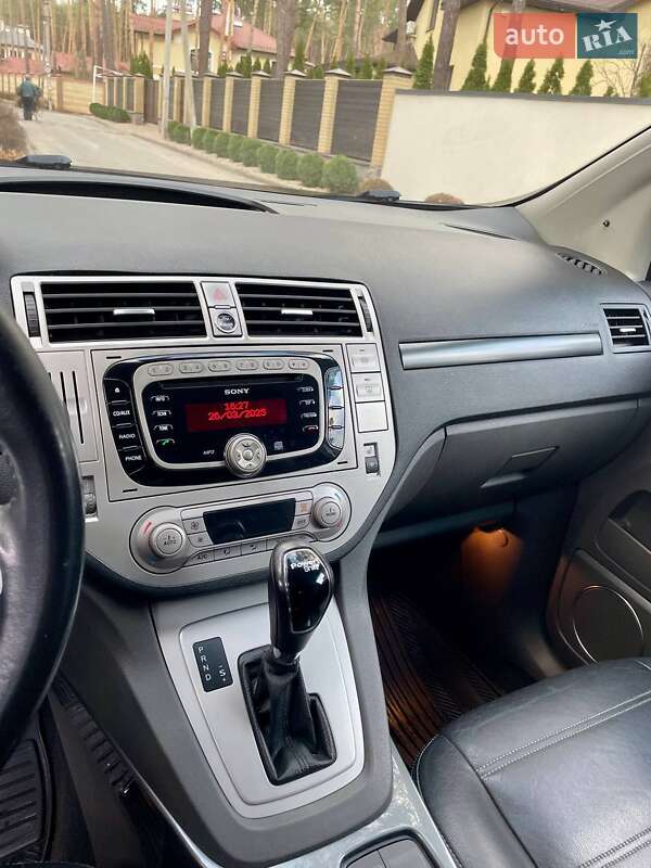 Внедорожник / Кроссовер Ford Kuga 2012 в Полтаве