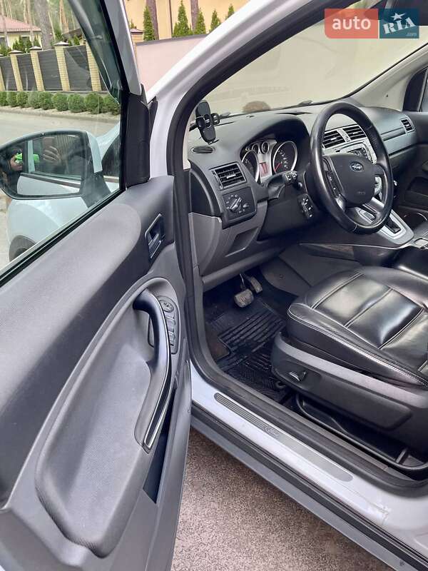 Внедорожник / Кроссовер Ford Kuga 2012 в Полтаве