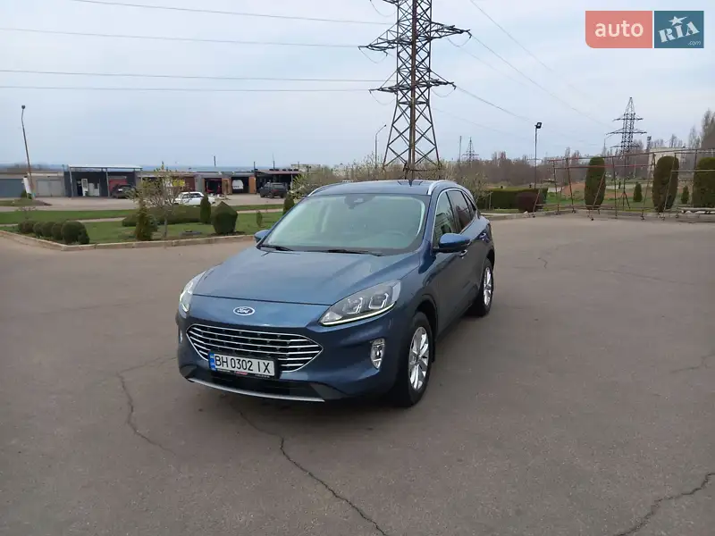 Ford Kuga 2021