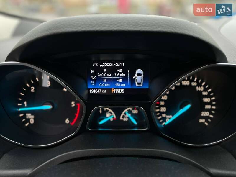 Внедорожник / Кроссовер Ford Kuga 2017 в Львове