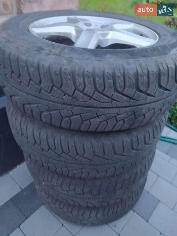 Внедорожник / Кроссовер Ford Kuga 2015 в Нововолынске фото 7 Внедорожник / Кроссовер Ford Kuga 2015 в Нововолынске