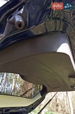 Внедорожник / Кроссовер Ford Kuga 2013 в 