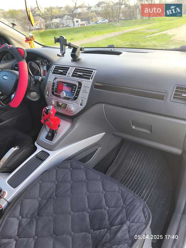 Внедорожник / Кроссовер Ford Kuga 2012 в Вознесенске