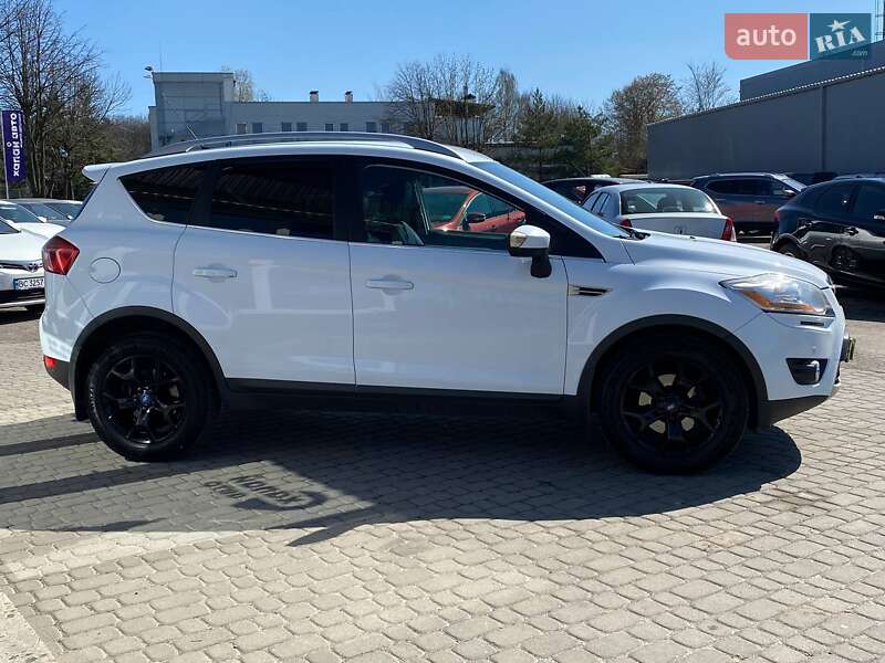 Внедорожник / Кроссовер Ford Kuga 2011 в Львове